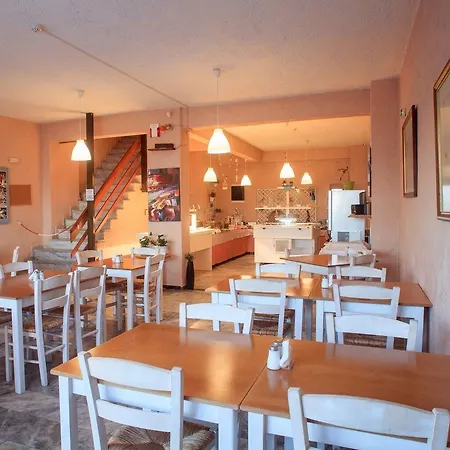 Hotel Almare
